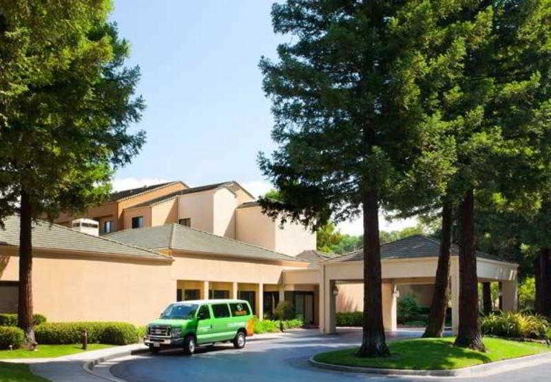 Courtyard Sacramento Airport Natomas Hotel Exterior photo